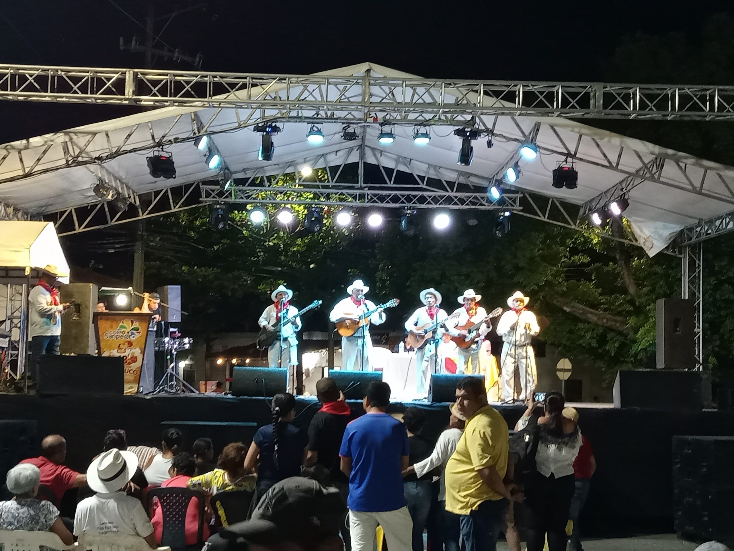 Aipunos disfrutaron del Encuentro Departamental de Música Campesina